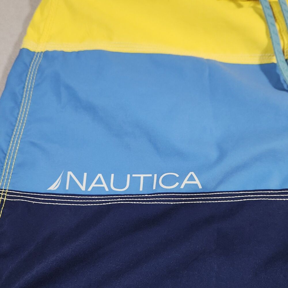 Nautica Mens Yellow, Light Blue, Navy Blue Striped Shorts. Size L
